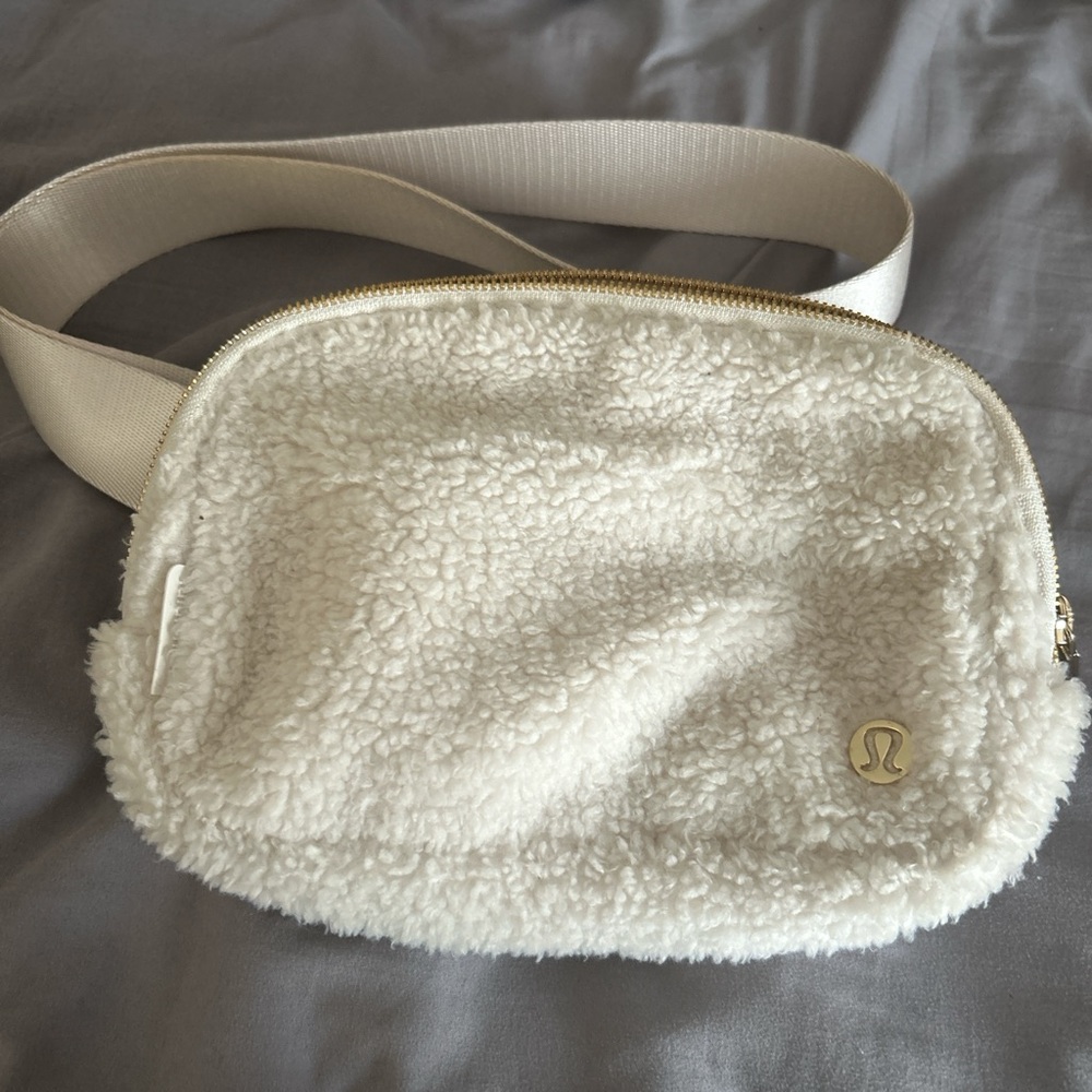 lululemon athletica Cream Sherpa Crossbody Bag